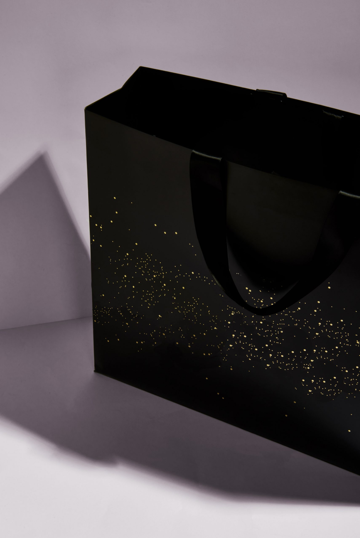 belepok_boks_blackgold_bag01 belepok_boks_blackgold_bag01