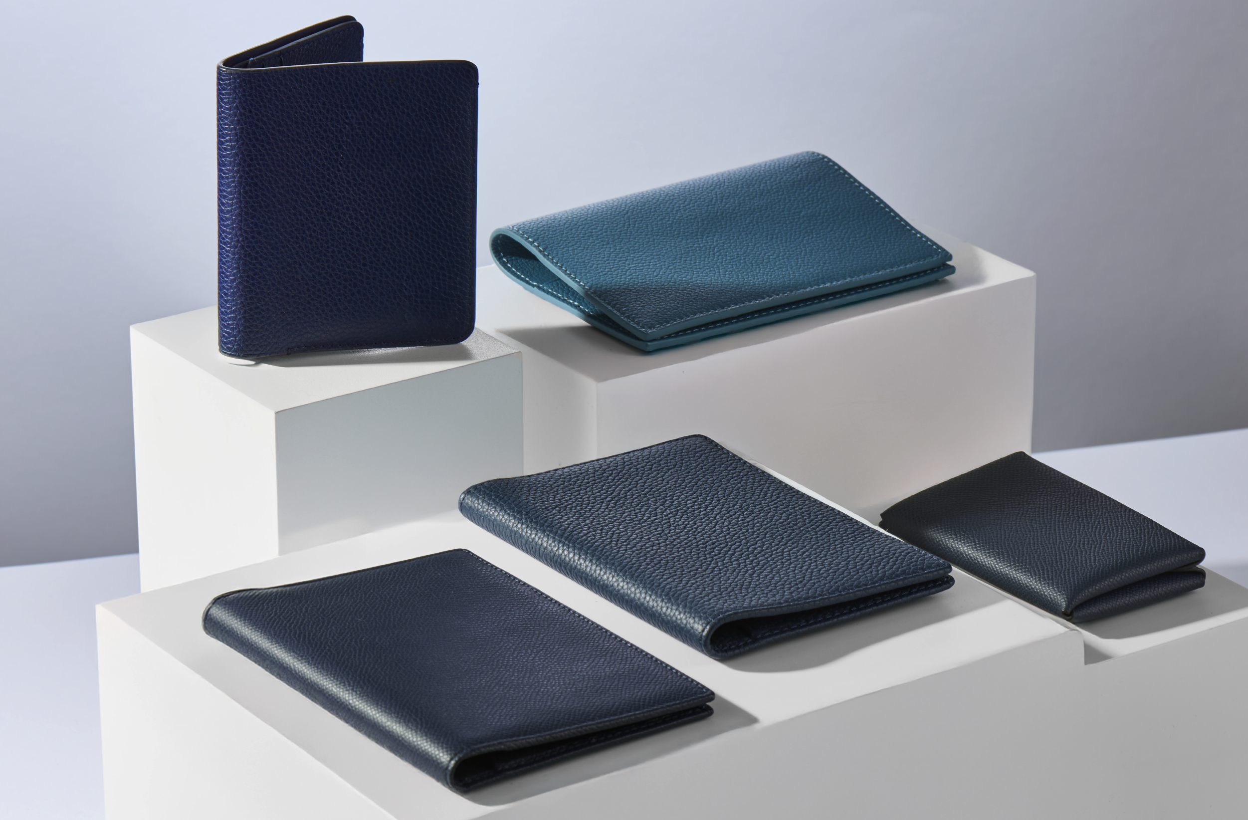 belepok_onehundred_leathergoods_portemonnaie_blue_1 belepok_onehundred_leathergoods_portemonnaie_blue_1